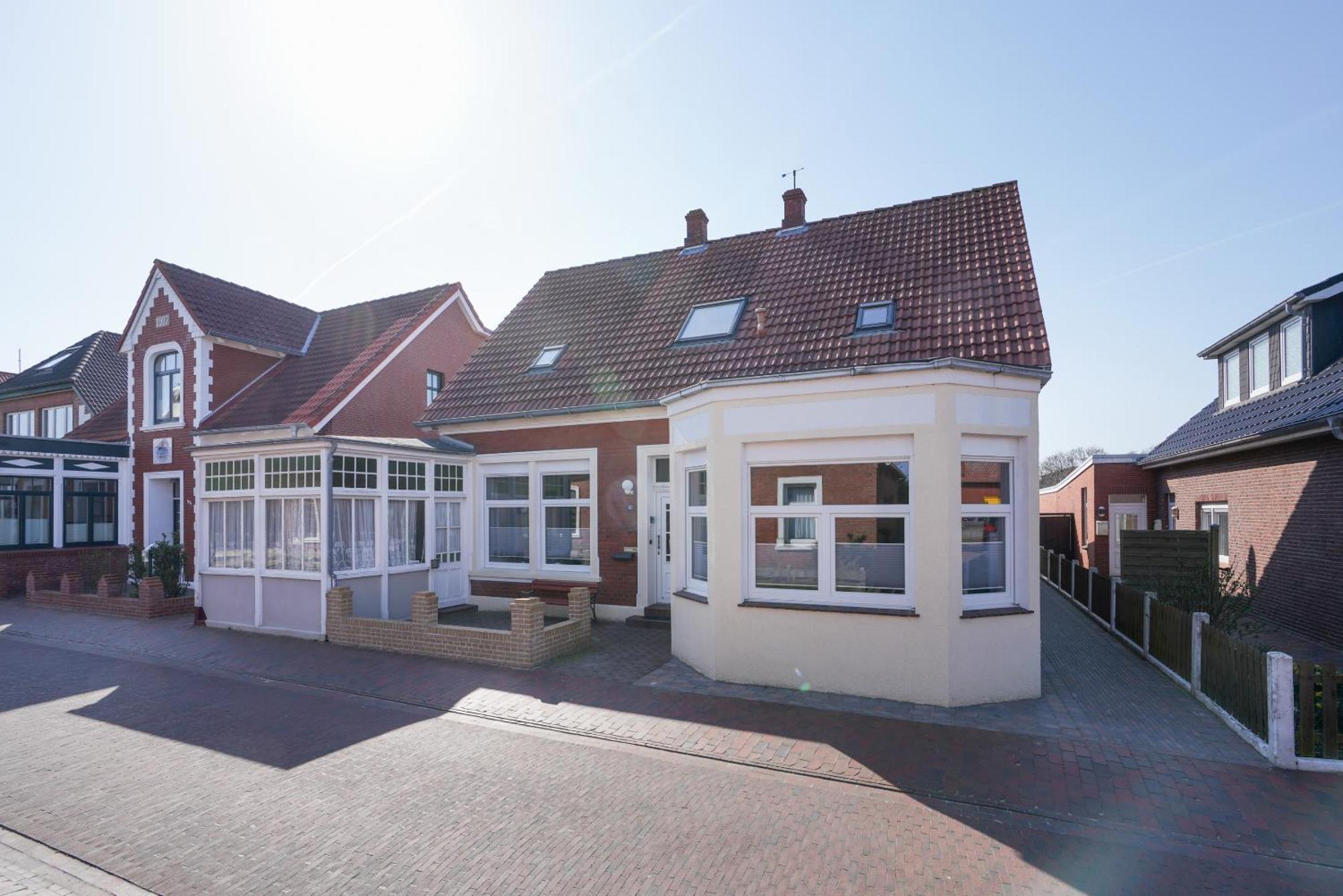 Hotel Windrose Borkum Exterior photo