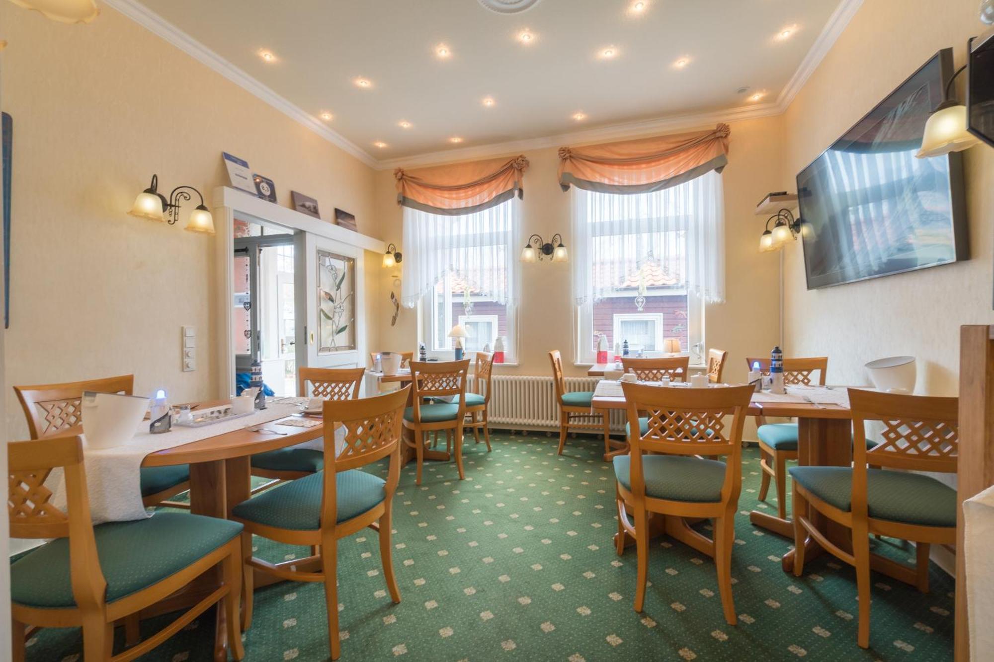 Hotel Windrose Borkum Exterior photo